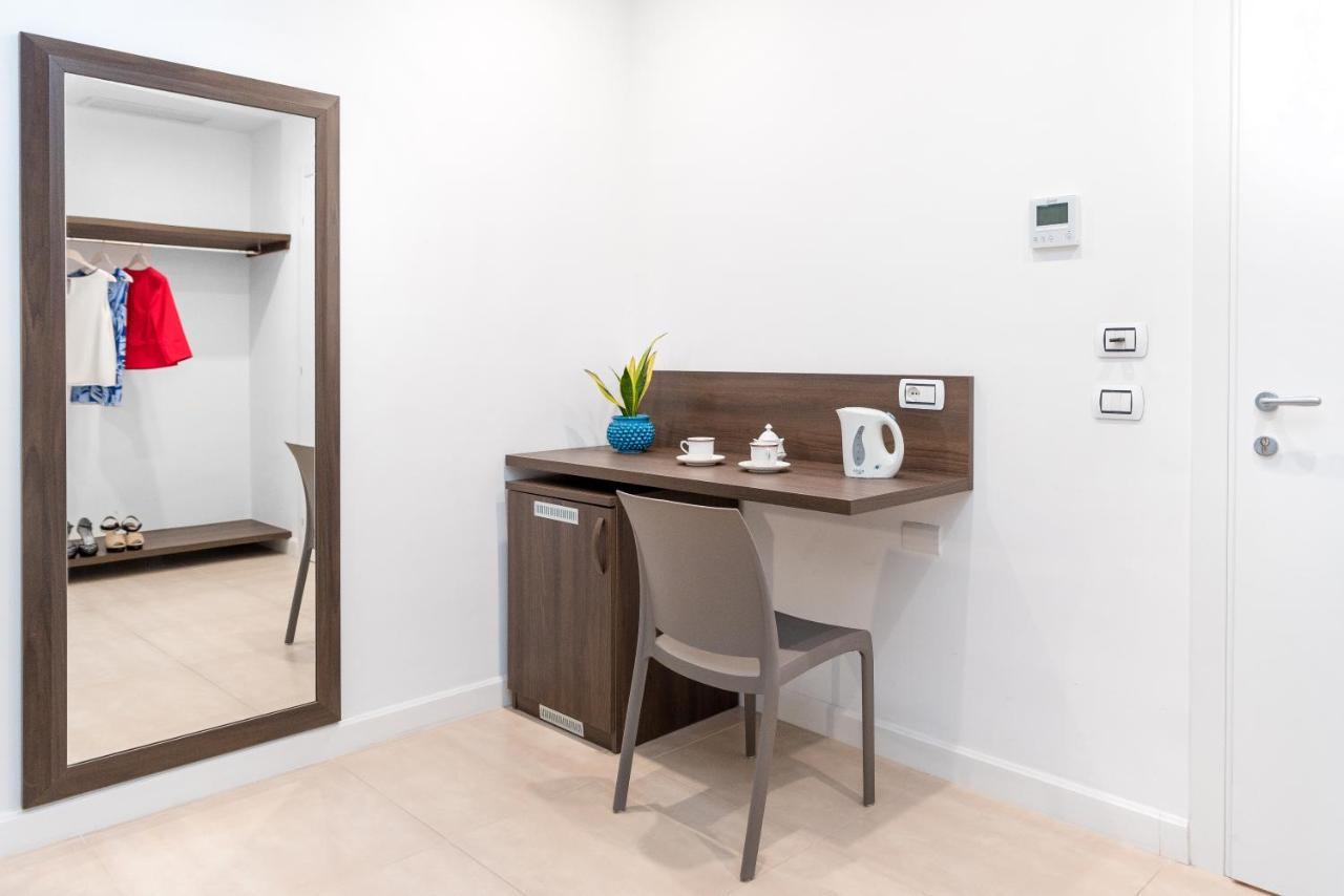 Mako Sorrento Suites מראה חיצוני תמונה