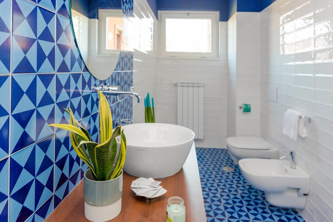 Mako Sorrento Suites מראה חיצוני תמונה